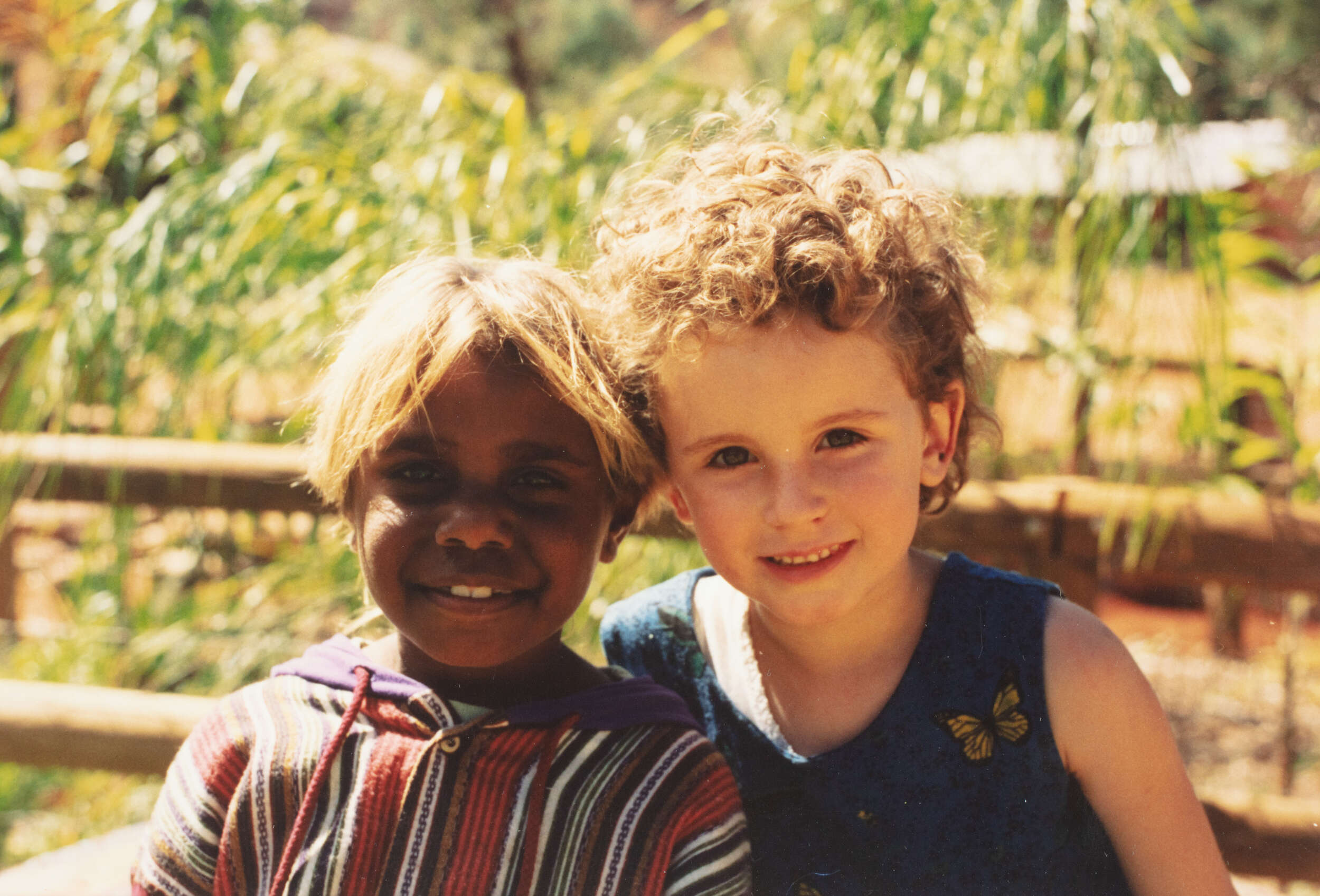 Ampita and Rosa Roberts at Areyonga 